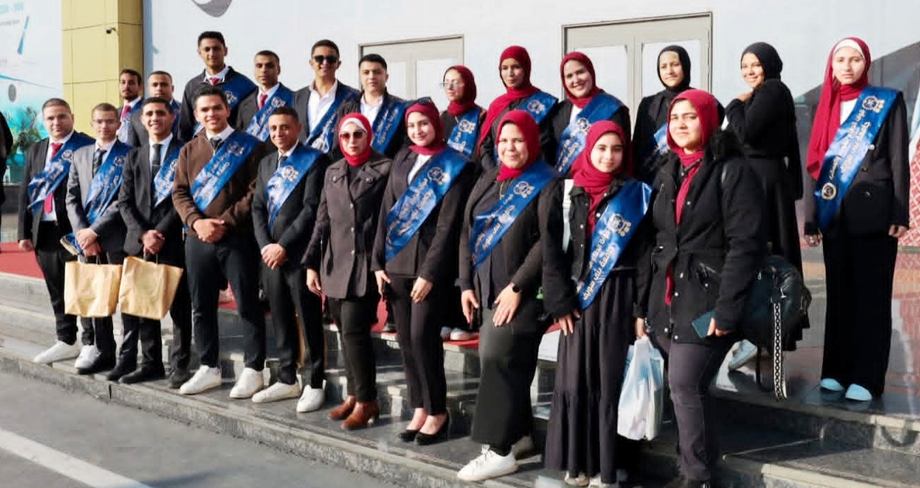 وفد جامعة بنى سويف فى زيارة ميدانية لمعرض الكتاب