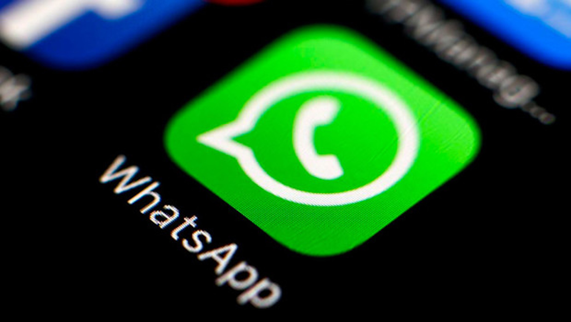 دعوى قضائية تتهم ميتا بالوصول لرسائل واتساب المشفرة