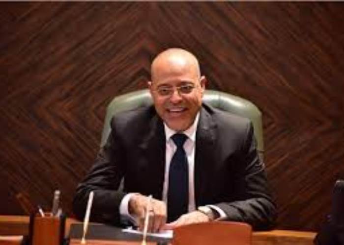 موعد صرف منحة العمالة غير المنتظمة لشهر رمضان.. الوزارة تعلن