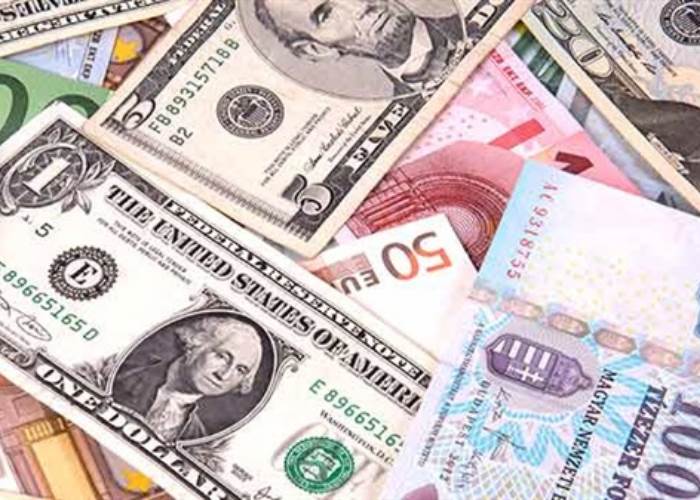 هدوء في سوق الصرف.. ماذا حدث لأسعار العملات مع ختام التعاملات؟