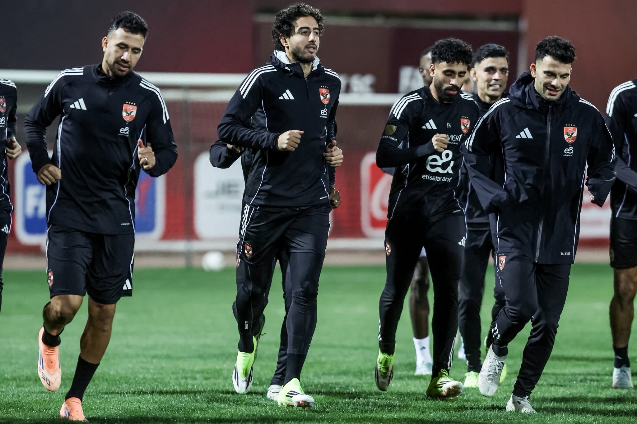 زيزو وتريزيجيه الأبرز .. تعرف على بدلاء الأهلي أمام زد
