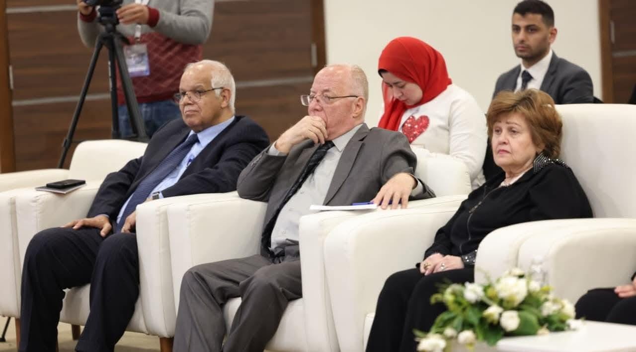 ندوة بمعرض الكتاب تستعيد رحلة محمد صابر عرب بين الثقافة والذاكرة الوطنية
