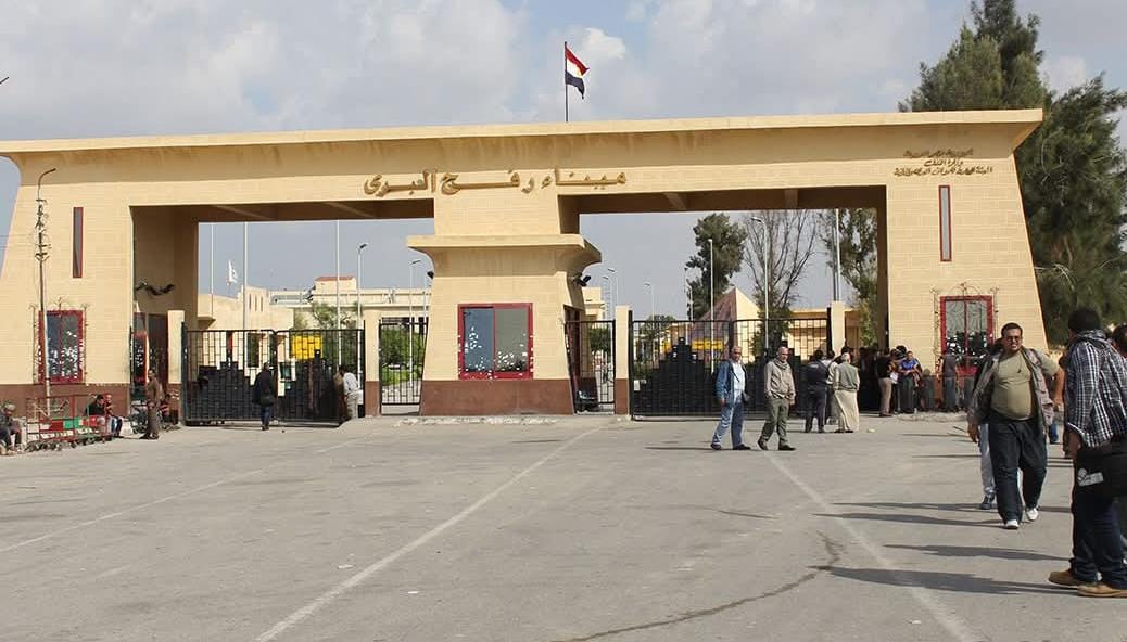 الاتحاد الأوروبي يرحب بإعادة فتح معبر رفح