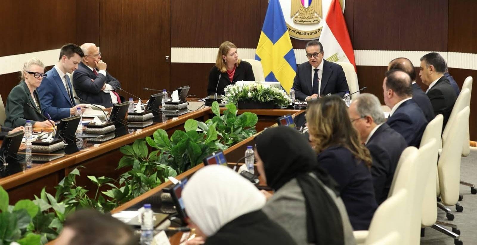 وزير الصحة يبحث مع وفد الشركات السويدية تعزيز الشراكات الاستراتيجية