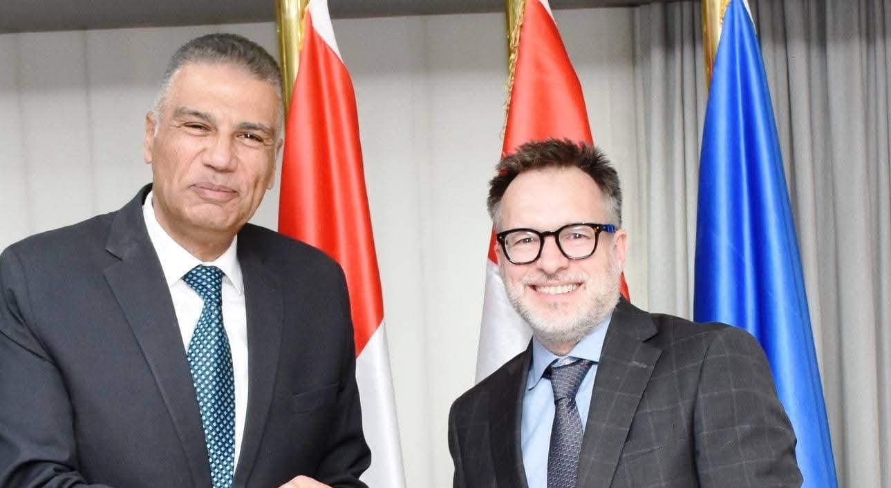 محافظ أسوان يستقبل سفير كندا ووفد منظمة الفاو الدولية.. تفاصيل