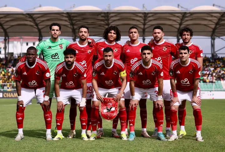 عودة بلعمري وغياب زيزو .. قائمة الأهلي لمواجهة شبيبة القبائل في أبطال أفريقيا
