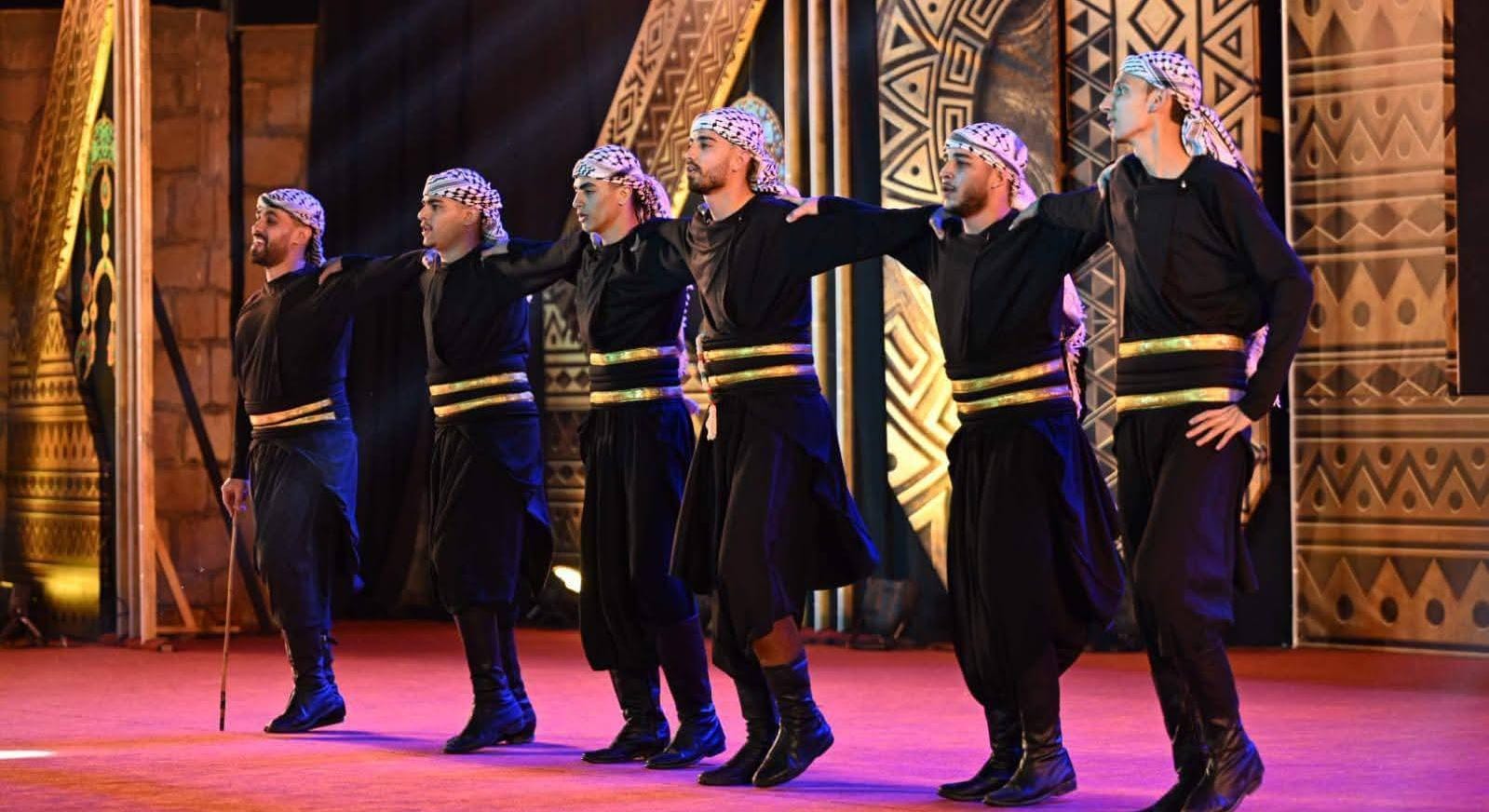 مسارح مهرجان أسوان الدولي في دورته 13 تزدان بفنون الشعوب