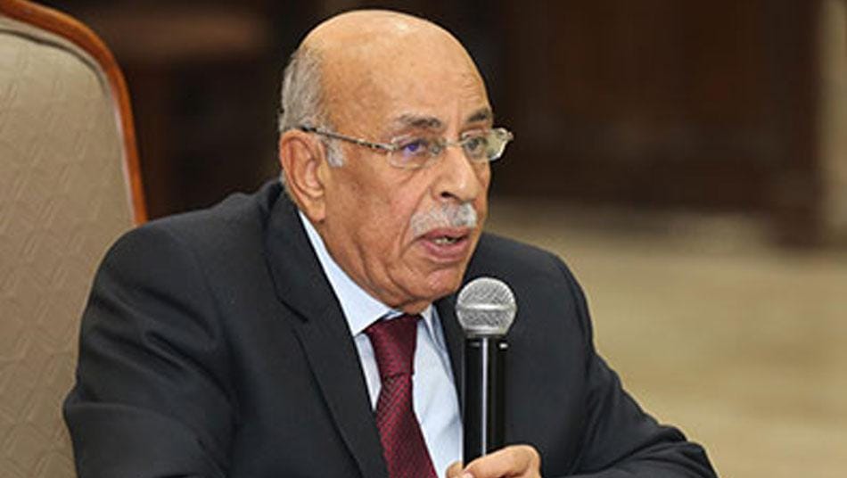 عاجل.. وفاة الدكتور مفيد شهاب