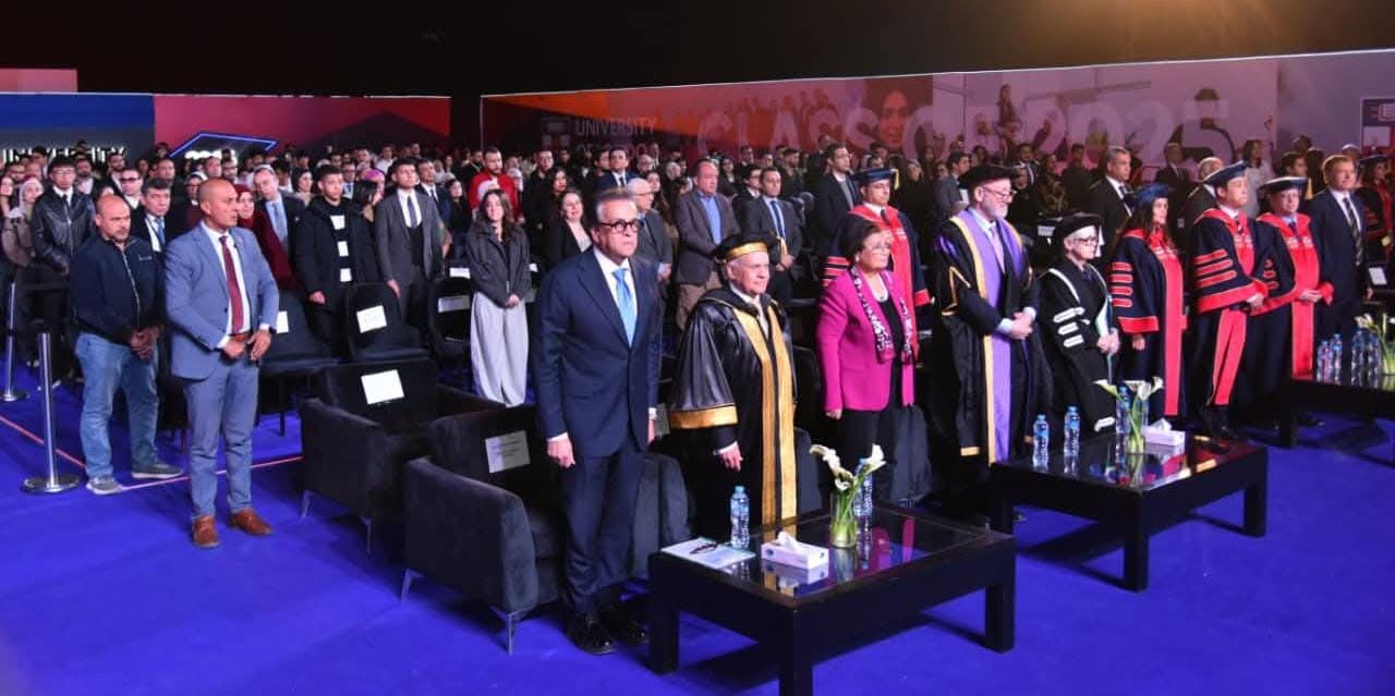 وزير الصحة يشهد تخريج الدفعة الأولى من الجامعة الأوروبية في مصر