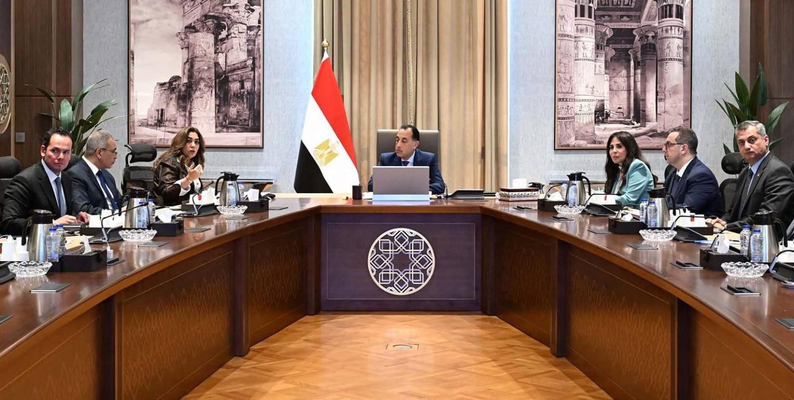 رئيس الوزراء يتابع الموقف التنفيذي لملفات التصالح في مخالفات البناء