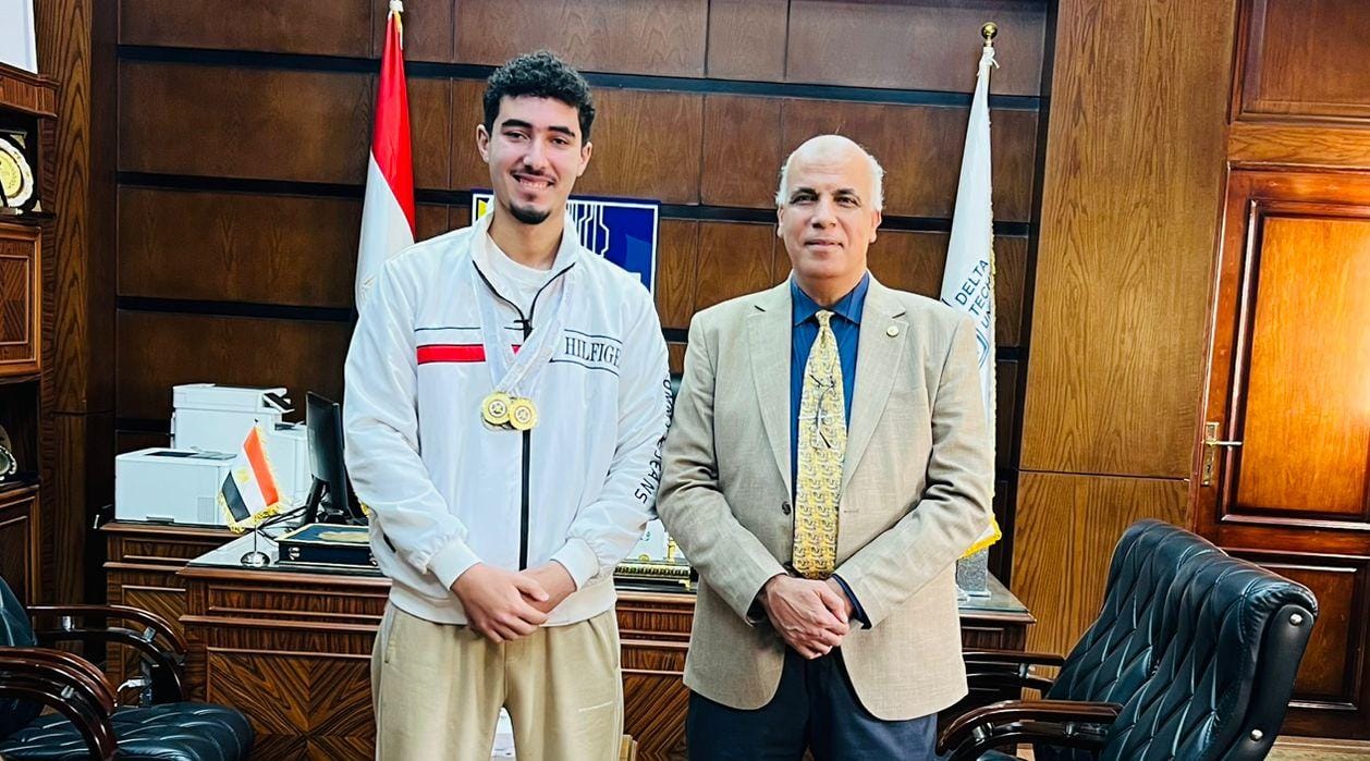 طالب بجامعة الدلتا التكنولوجية يحصد أول بطولة الجمهورية في رماية المسدس