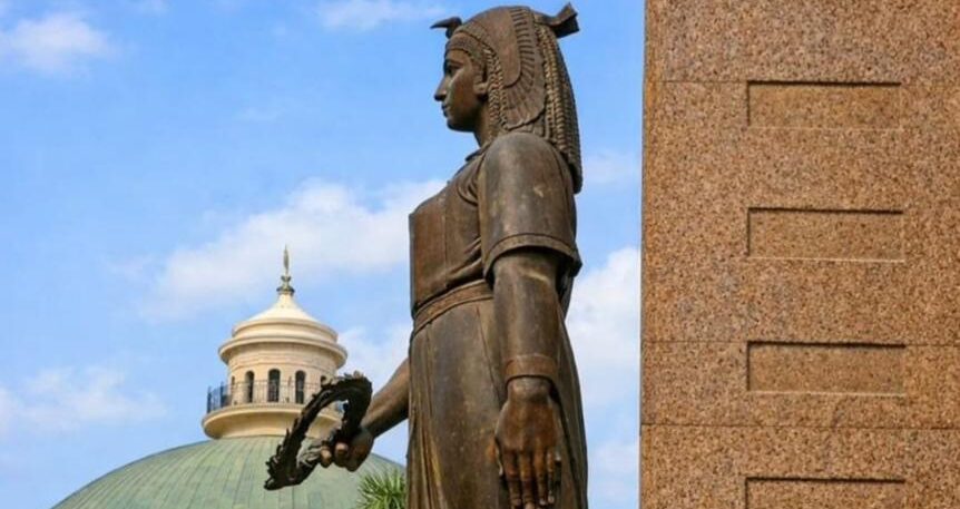 جامعة القاهرة تنظم مسابقة اللغة العربية..هوية وإبداع