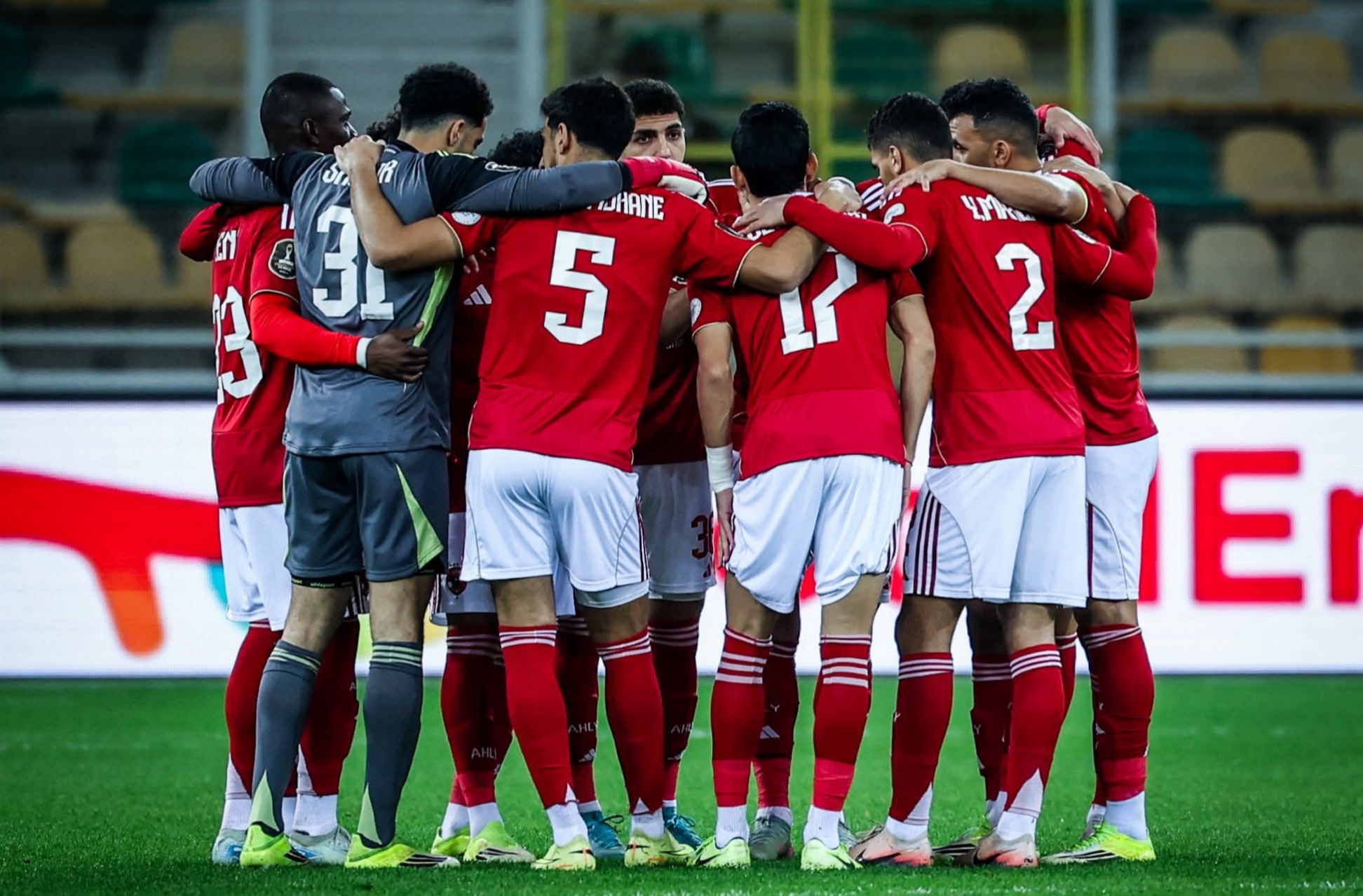 الأحمر إلى ربع النهائي .. ترتيب مجموعة الأهلي بدوري أبطال أفريقيا بعد التعادل أمام شبيبة القبائل