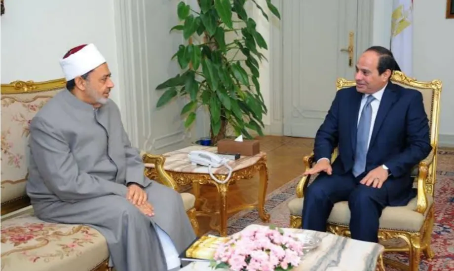 الرئيس السيسي يجري اتصالًا هاتفيًا بـشيخ الأزهر للاطمئنان على صحته
