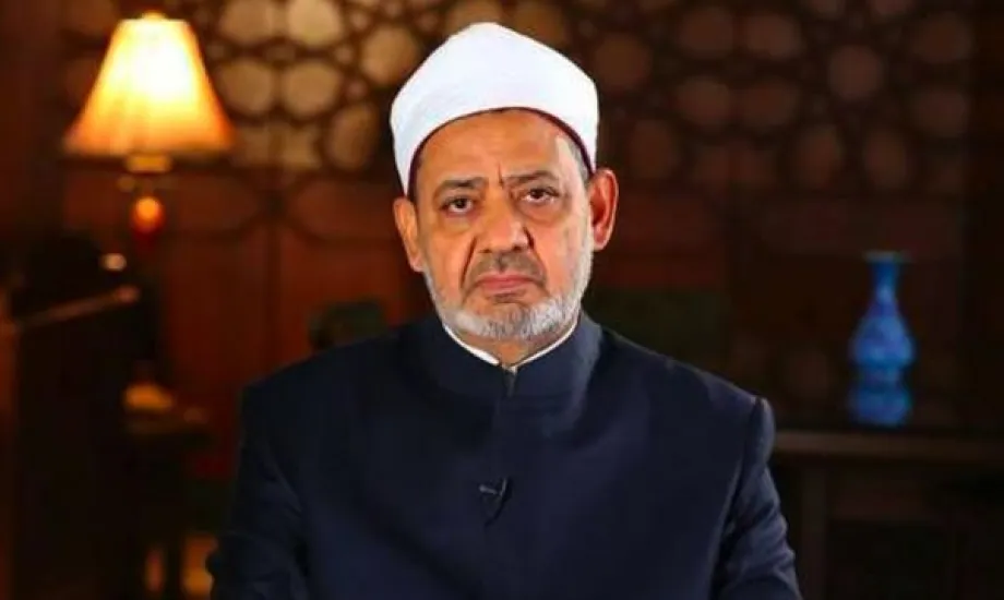 شيخ الأزهر يهنئ الرئيس السيسي والقوات المسلحة بذكرى انتصار العاشر من رمضان