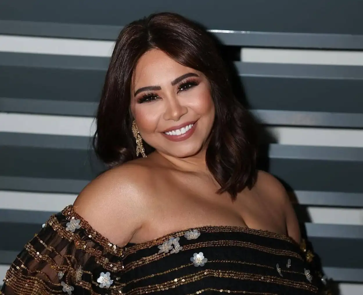 الحكم على المتهم بالاستيلاء على صفحات الفنانة شيرين عبد الوهاب.. اليوم