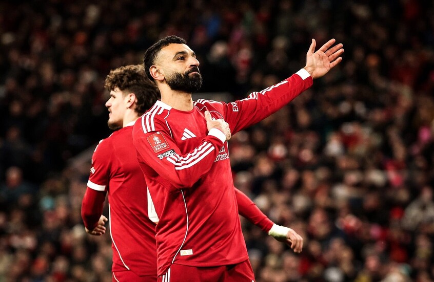 صلاح يقود تشكيل ليفربول أمام ولفرهامبتون في الدوري الإنجليزي