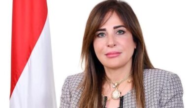 وزيرة الاسكان