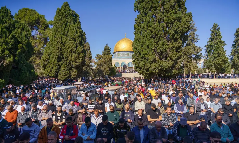 إسرائيل تقرر منع صلاة الجمعة غدا بالمسجد الأقصى.. تفاصيل