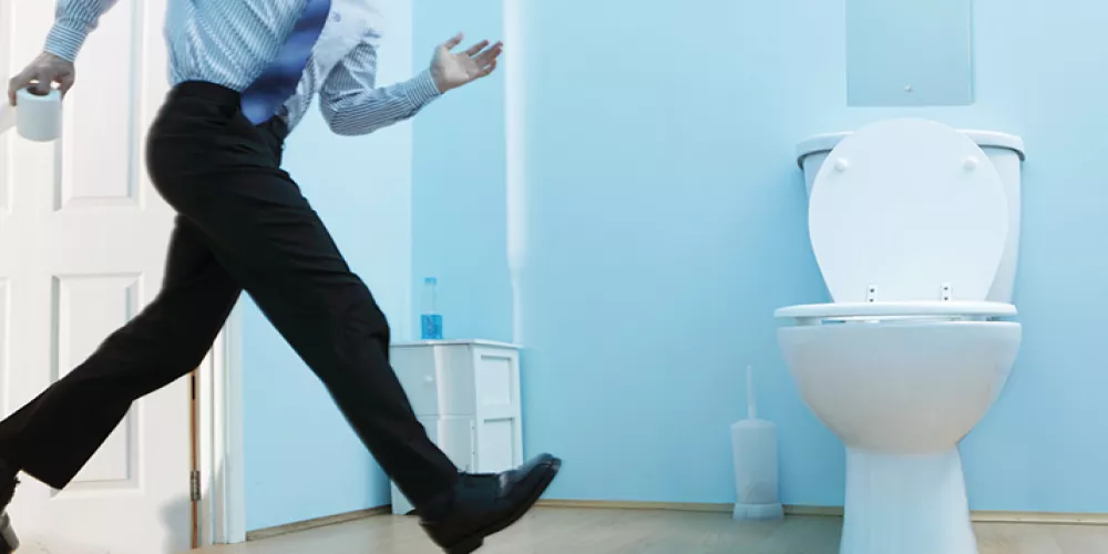 هل الاستيقاظ للتبول ليلًا علامة على مرض معين؟