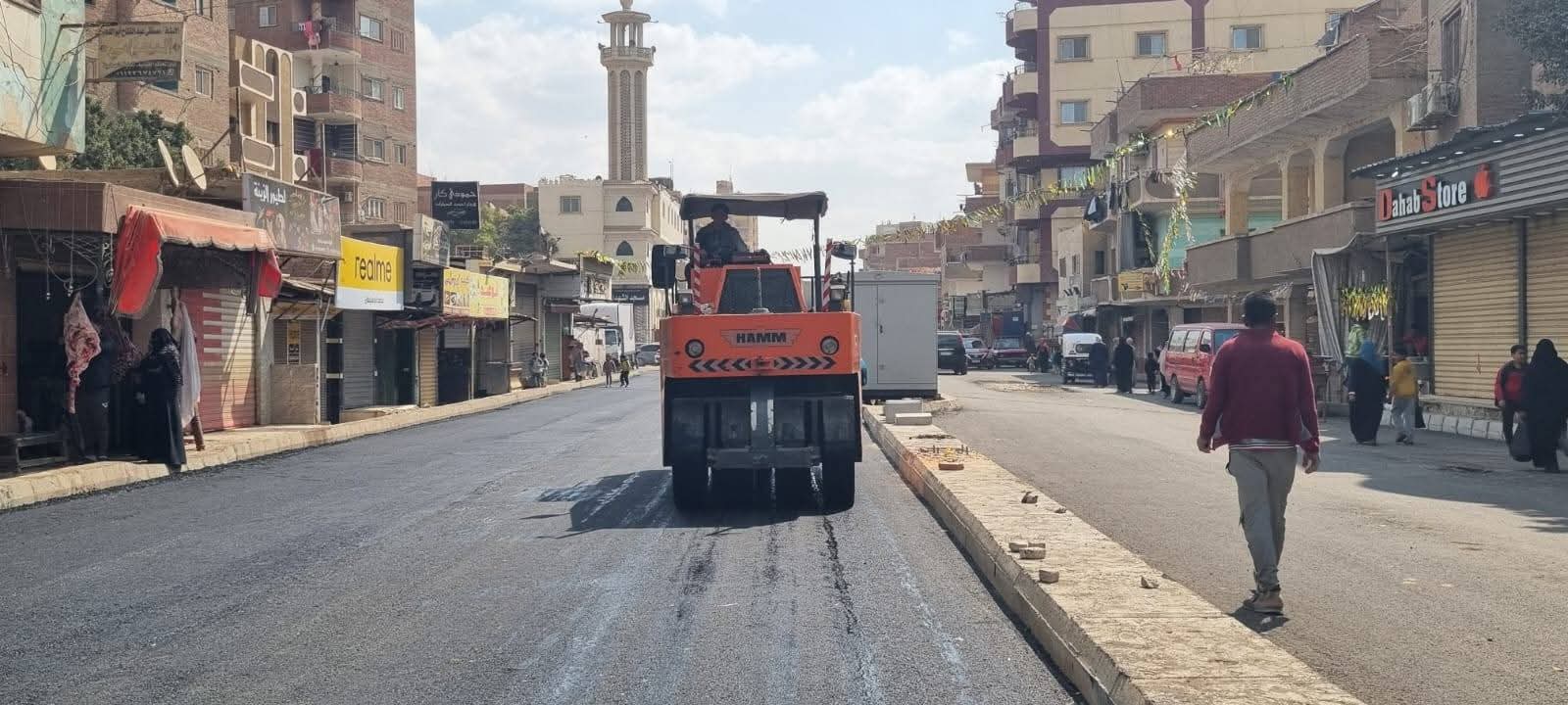 محافظ الجيزة يتابع أعمال تطوير وازدواج ورصف طريق جسر المنوات بالحوامدية