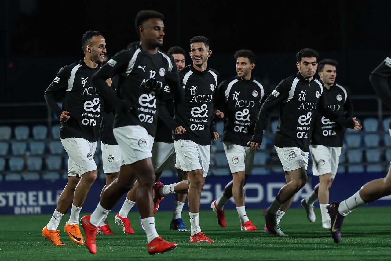 منتخب مصر يخوض مرانه الأول في اسبانيول استعدادًا لمواجهة أسبانيا