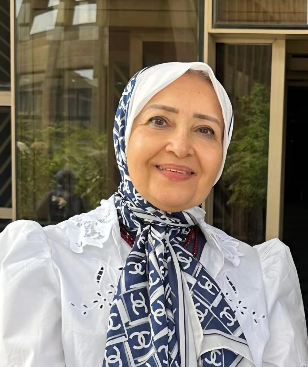 رئيس جامعة القاهرة يستعرض تقريرًا حول إنجازات المكتبة المركزية الجديدة خلال عام 2025
