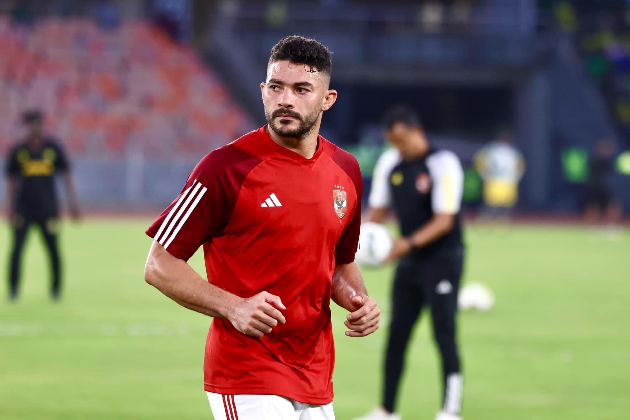 شبح الإيقاف يهدد نجم الأهلي قبل موقعة الترجي التونسي