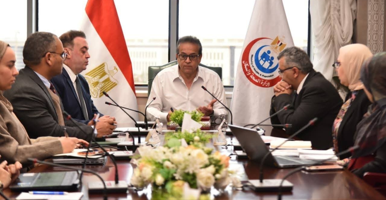 الصحة تدفع خطط التطوير والتحول الرقمي في المحافظات