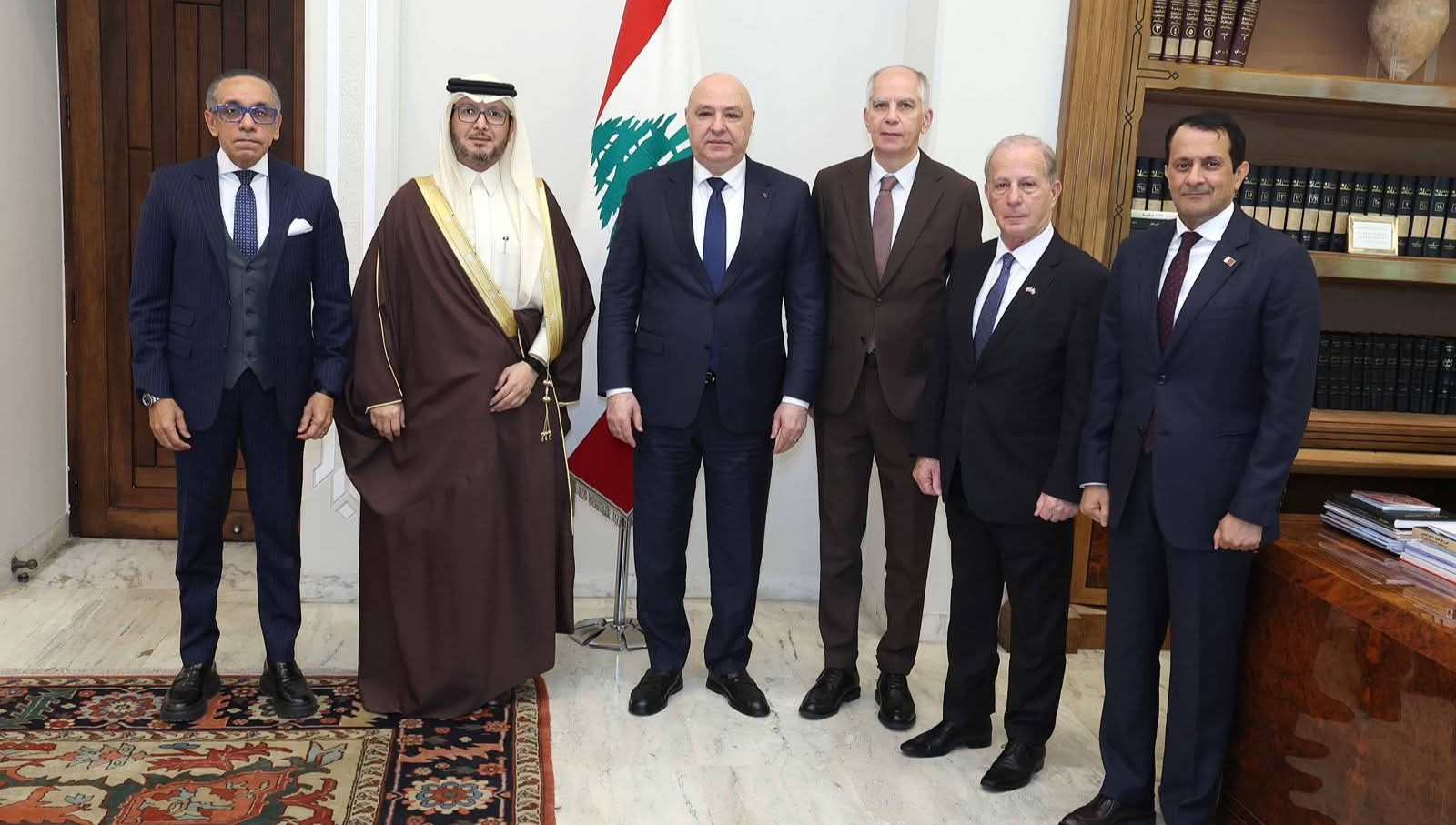 السفير المصرى فى بيروت يشارك فى اجتماع سفراء دول اللجنة الخماسية مع رئيس الجمهورية اللبنانية