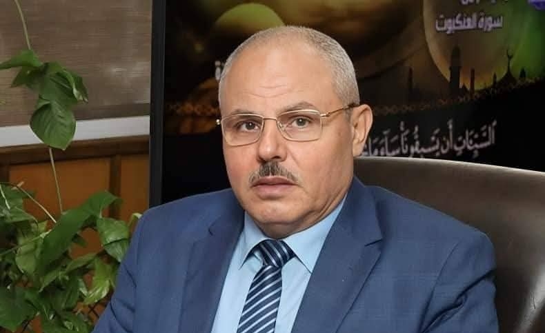 رئيس جامعة قناة السويس يهنئ الرئيس عبد الفتاح السيسي بمناسبة يوم الشهيد