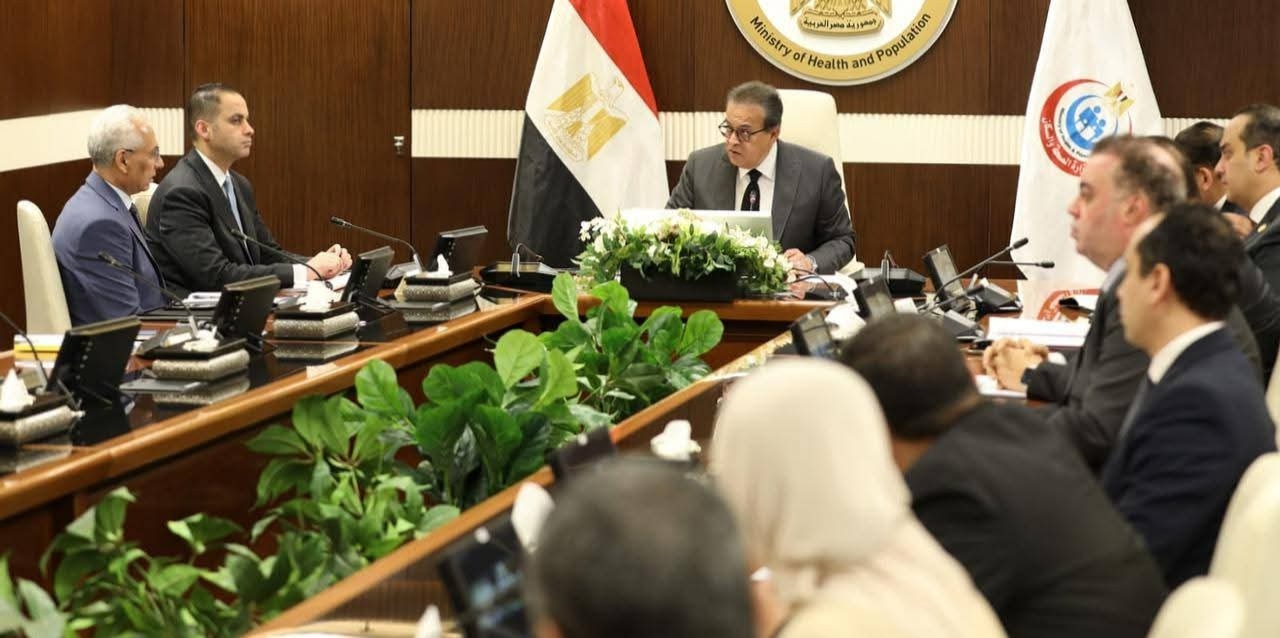 وزير الصحة يتابع استعدادات إدراج المنيا في التأمين الصحي الشامل