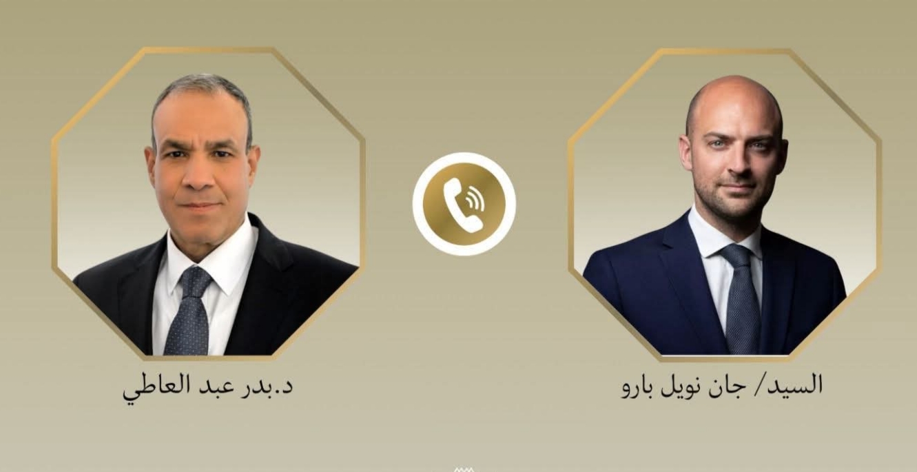 وزير الخارجية يبحث مع نظيره الفرنسي التطورات الإقليمية