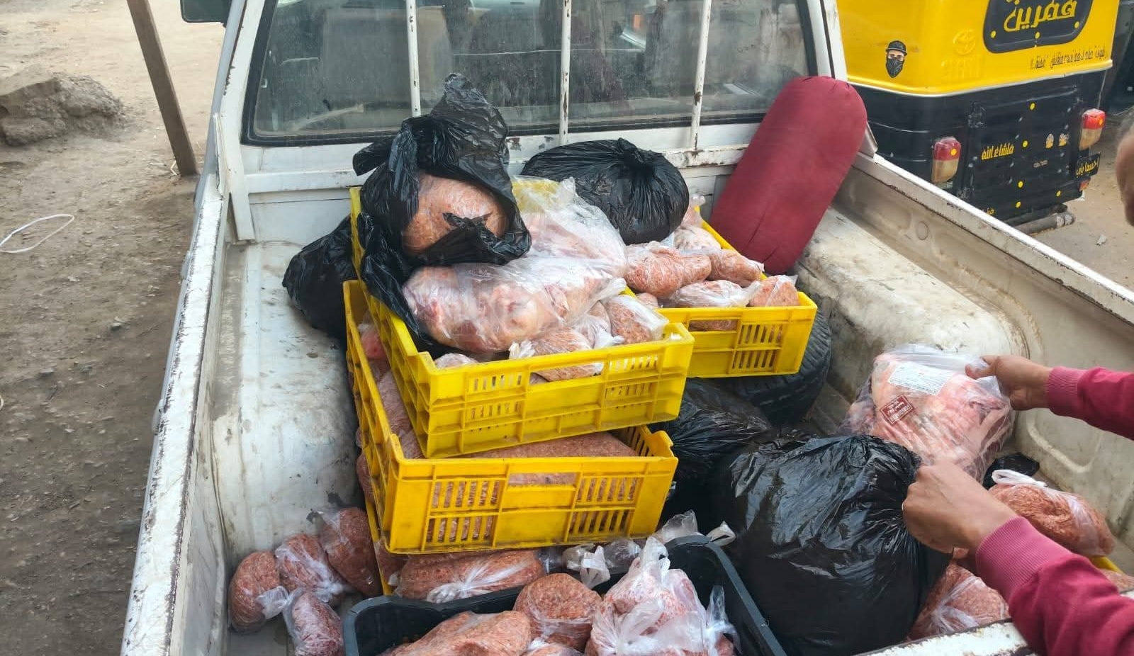 ضبط 250 كجم لحوم فاسدة وغير صالحة للإستهلاك الأدمي بمدينة السادات