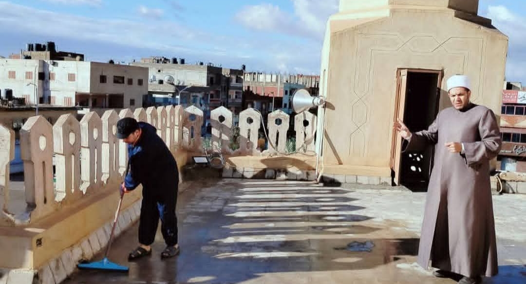تمهيداً لصلاة الجمعة.. حملة لنزح مياه الأمطار ونظافة المساجد بشمال سيناء