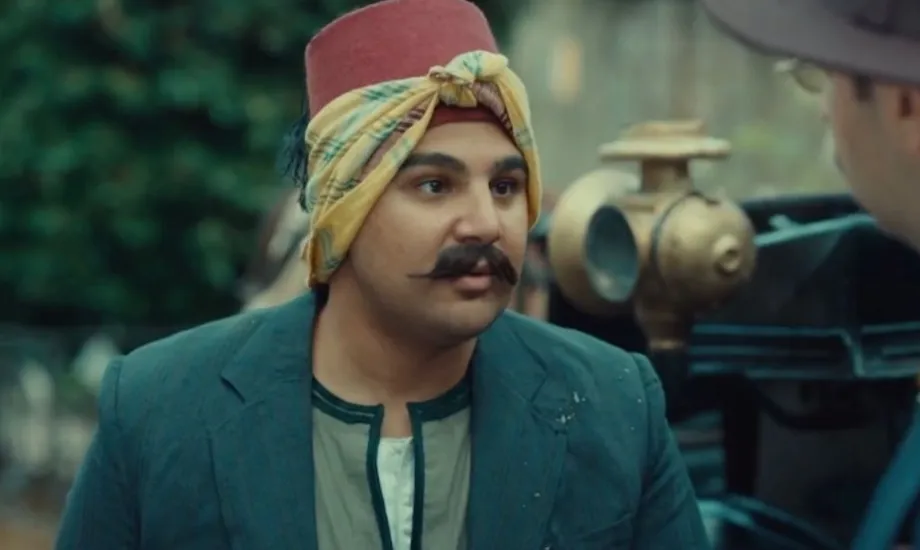 تدخل ذكي ينقذ أحمد أمين من الفضيحة.. تصاعد التوتر في الحلقة 12 من مسلسل النص التاني