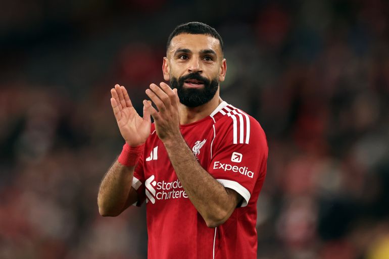 بالرغم من تمديد عقده .. محمد صلاح يرحل عن ليفربول بشكل مجاني