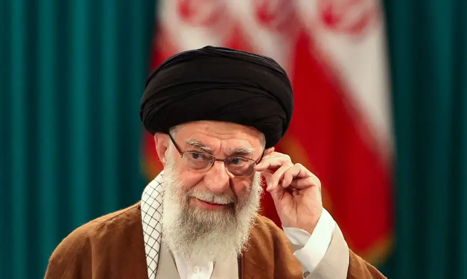 إيران تكشف عن مكان دفن علي خامنئي