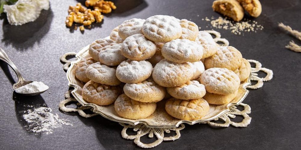  خبير تغذية يقدم نصائح لتجنب اضطرابات الهضم خلال أول أيام العيد