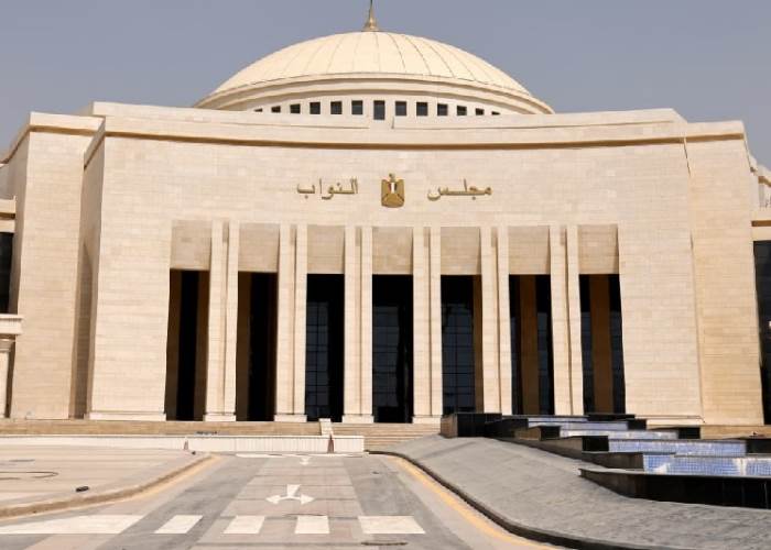 بتوصية برلمانية.. الخدمة المجتمعية شرط للتخرج في الجامعات المصرية
