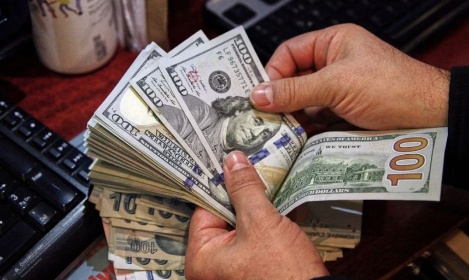 موجة صعود في سعر الدولار اليوم الثلاثاء.. كم وصل بعد الأحداث الأخيرة؟