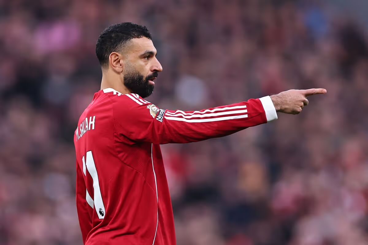 سلوت يعلن تشكيل ليفربول لمواجهة سان جيرمان بدوري أبطال أوروبا .. موقف صلاح