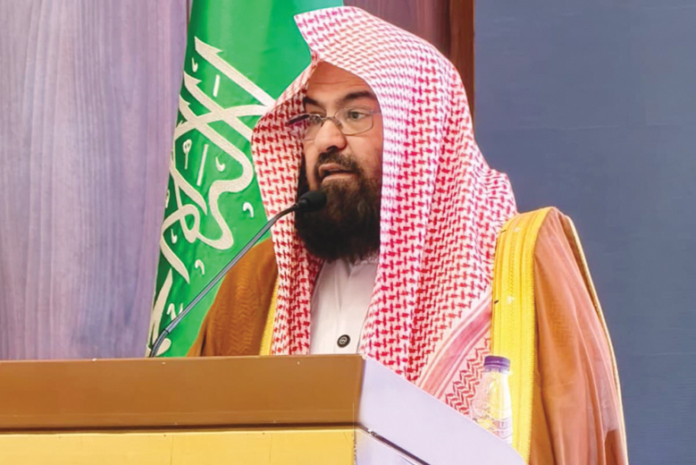 رئيس الشؤون الدينية بالحرمين الشريفين: الالتزام بتصريح الحج ضرورة شرعية ونظامية