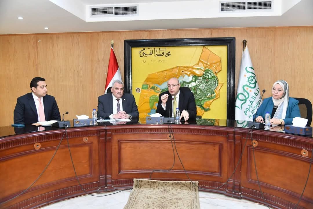 تعاون مشترك بين "جهاز حماية البحيرات" و"محافظة الفيوم" لتعظيم الإنتاج السمكي