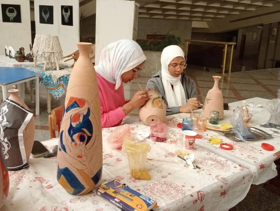 استمرار مشروع "مقتطفات حرفية" بقصر ثقافة الإسماعيلية لتعزيز مهارات الشباب