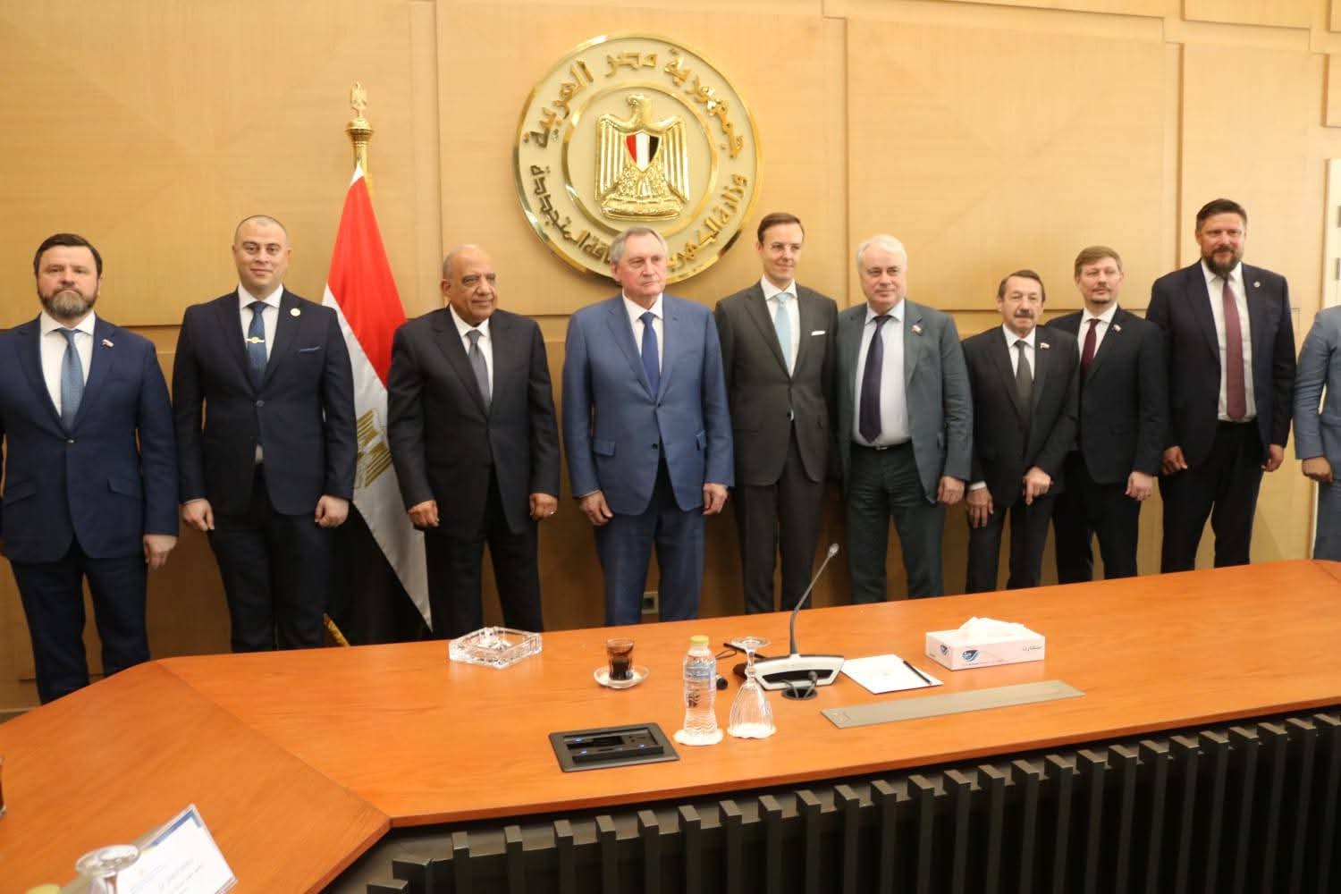 الكهرباء تبحث مع الدوما الروسي التعاون في الطاقة المتجددة ومحطة الضبعة
