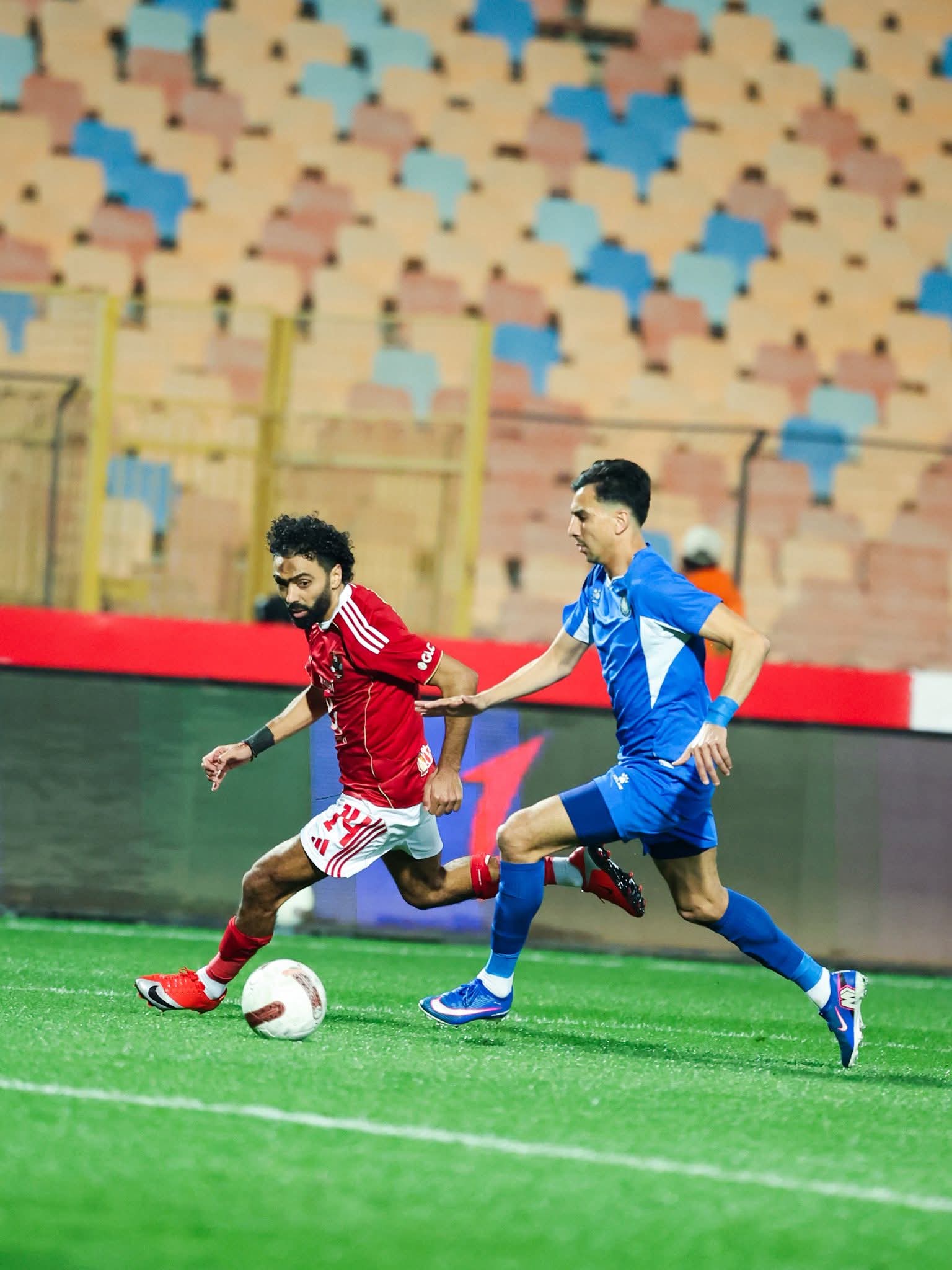 الأهلي يفقد خدمات لاعبه أمام بيراميدز للإيقاف