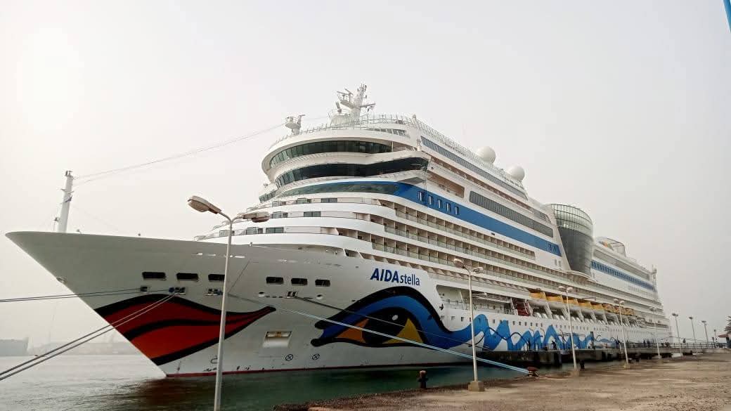 وصول السفينة السياحية «AIDA STELLA» إلى ميناء غرب بورسعيد وعلى متنها 2715 راكباً