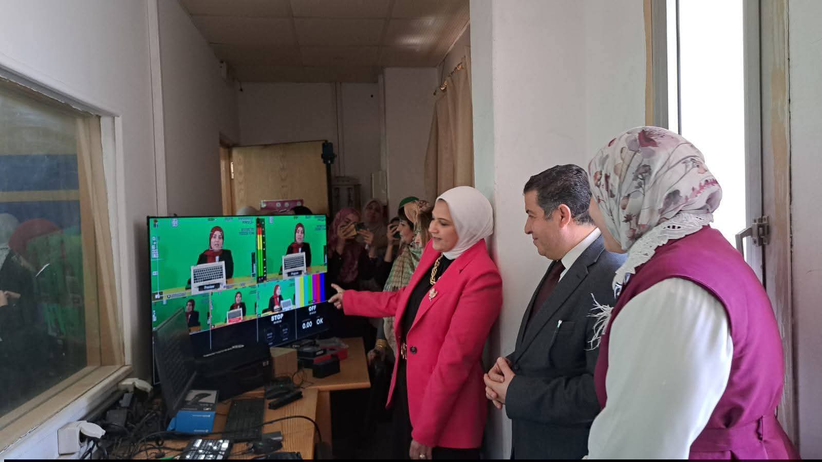 نائب رئيس جامعة الأزهر يفتتح استوديو إعلام بنات بالقاهرة