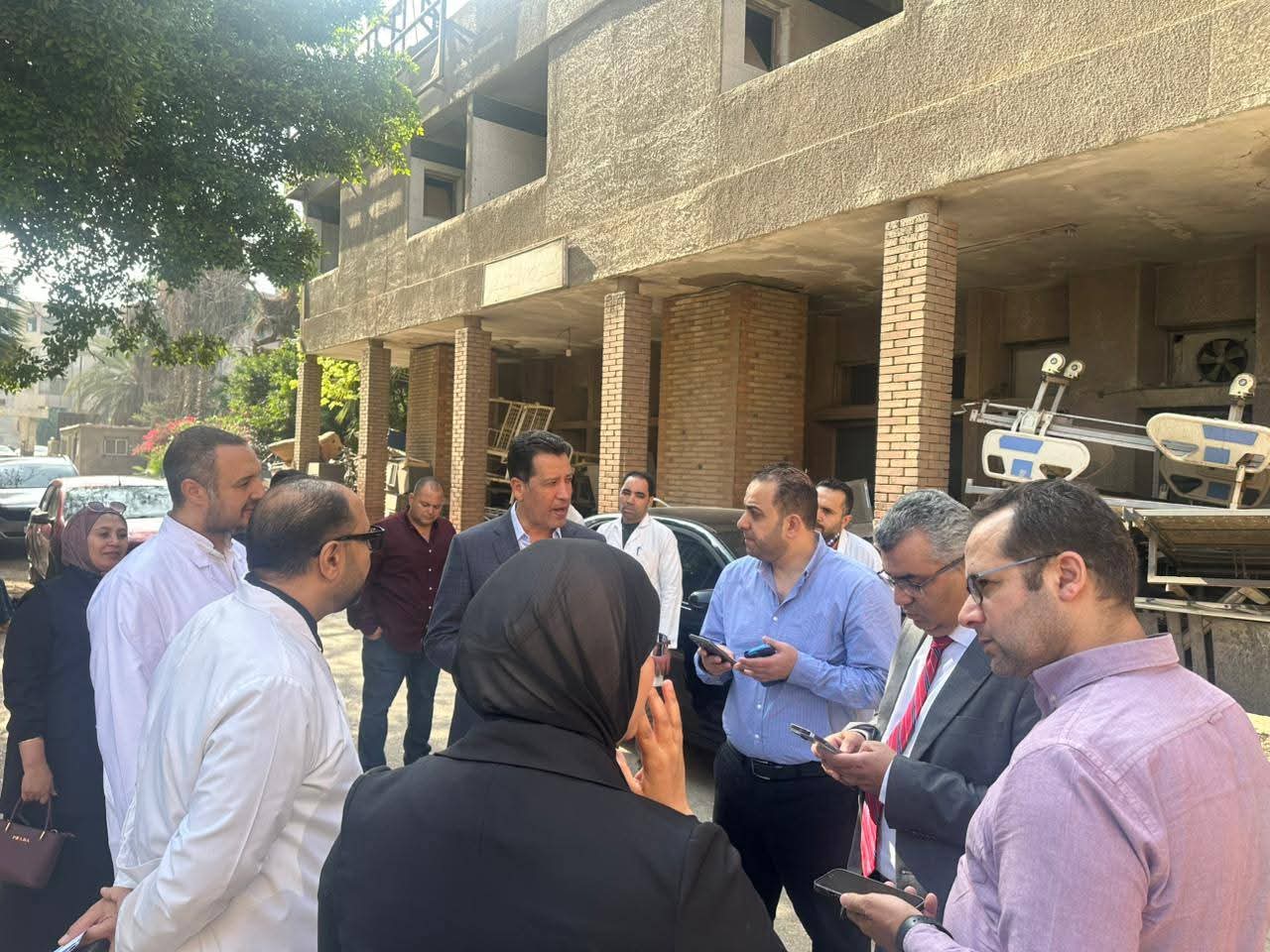 إنشاء مركز لعلاج الأورام..إستجابة سريعة من الصحة للنائب هشام الحسيني وحضور لجنة لمعاينة مستشفى قليوب